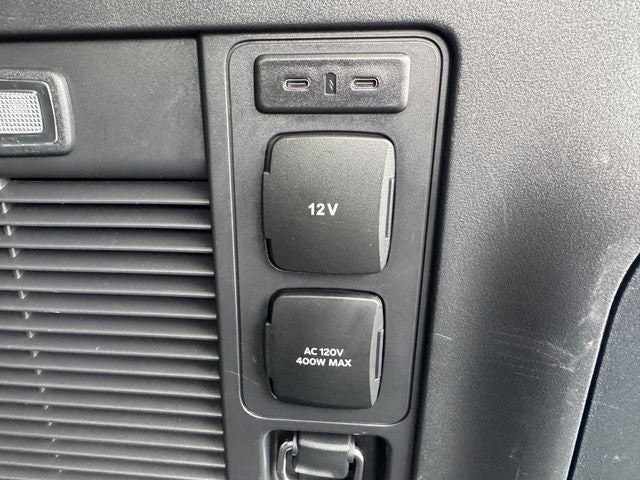 2025 Ford Expedition Max Platinum | 2nd Row Bench
