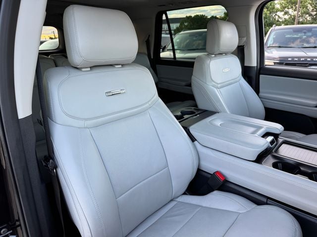 2025 Ford Expedition Max Platinum | Pano Roof | CPO | 4WD