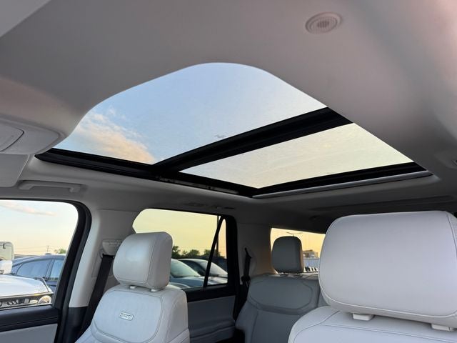 2025 Ford Expedition Max Platinum | Pano Roof | CPO | 4WD
