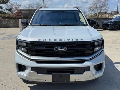 2025 Ford Expedition Max Platinum | HD Tow Pkg. | Pano Roof | 4WD