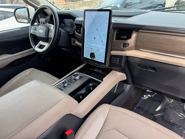 2022 Ford Expedition Max Limited | Pano Roof | 15.5" Display | 4WD