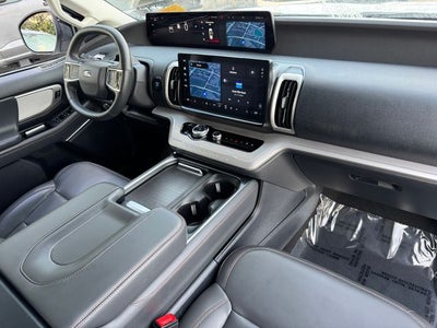 2025 Ford Expedition Active | Clean Owner Carfax | 2nd Row Bench