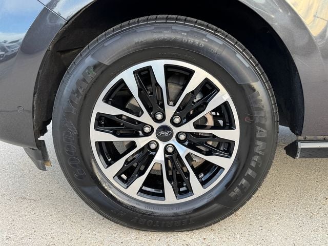 2025 Ford Expedition Platinum | Clean One Owner | Heated/Cooled Seats