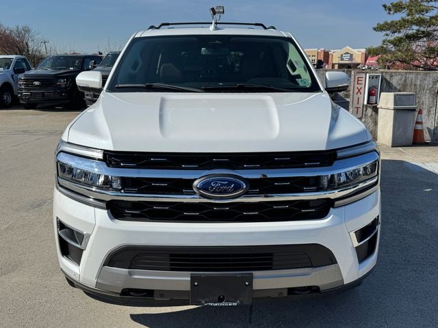 2022 Ford Expedition Limited | Moonroof | 2nd Row Bench | 15.5" Screen