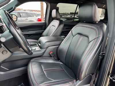 2022 Ford Expedition Limited Stealth Edition | HD Tow Pkg. | Pano Roof | 4WD