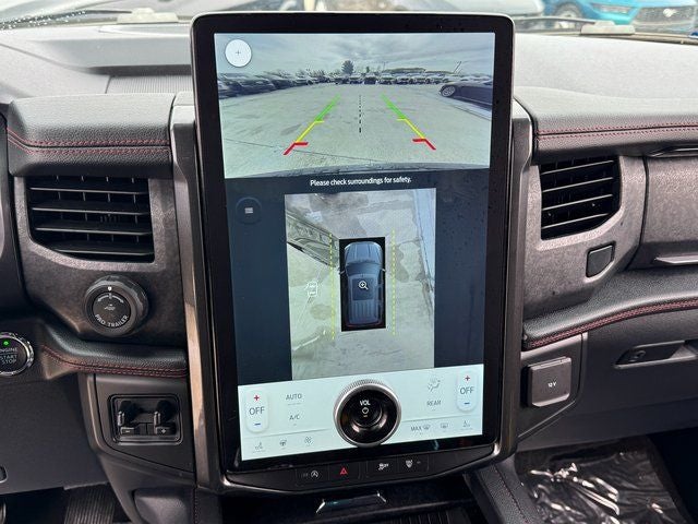 2022 Ford Expedition Limited Stealth Edition | HD Tow Pkg. | Pano Roof | 4WD