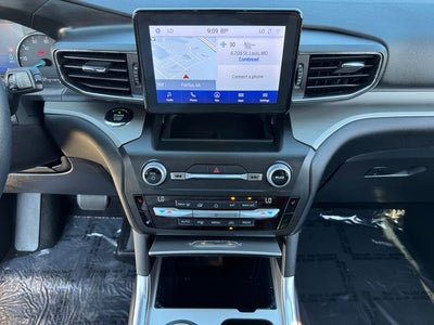 2020 Ford Explorer XLT | 4WD | Nav | 2nd Row Bench