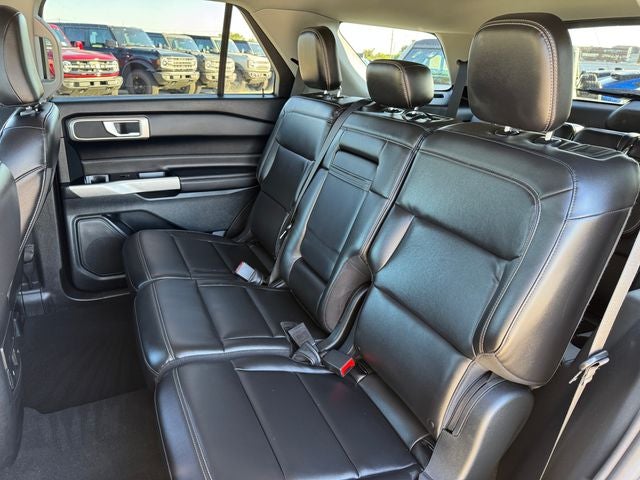 2023 Ford Explorer XLT | Remote Start | 4WD | CarPlay