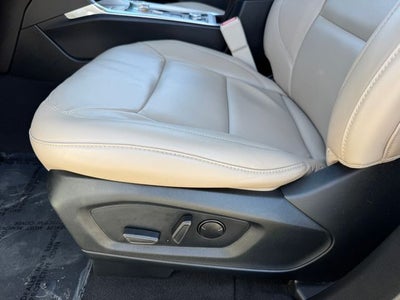 2023 Ford Explorer XLT | Remote Start | 4WD | Apple CarPlay
