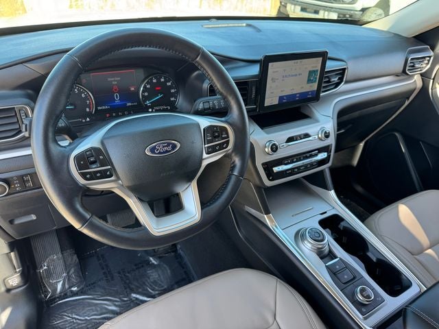 2023 Ford Explorer XLT | Remote Start | 4WD | Apple CarPlay