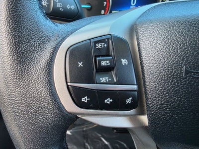 2024 Ford Explorer XLT | Pano Roof | Remote Start | 4WD