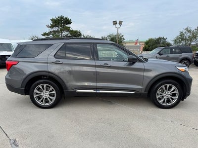 2022 Ford Explorer XLT | Co-Pilot360 Assist+ | CarPlay | 4WD
