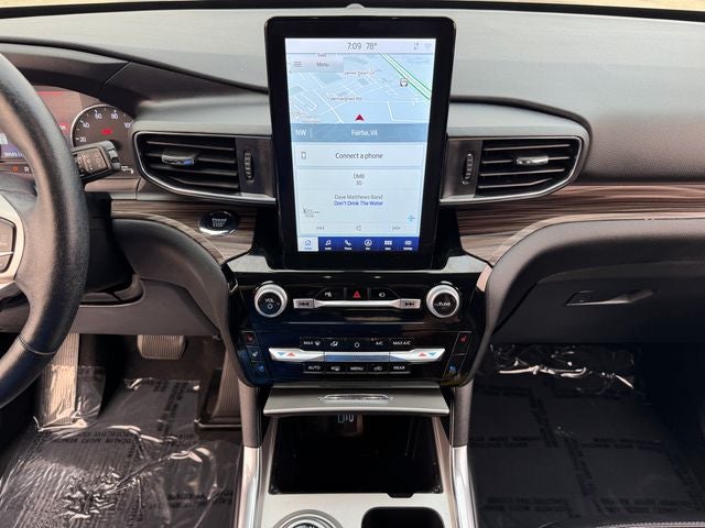 2023 Ford Explorer Limited | Panel Roof | Tech Pkg