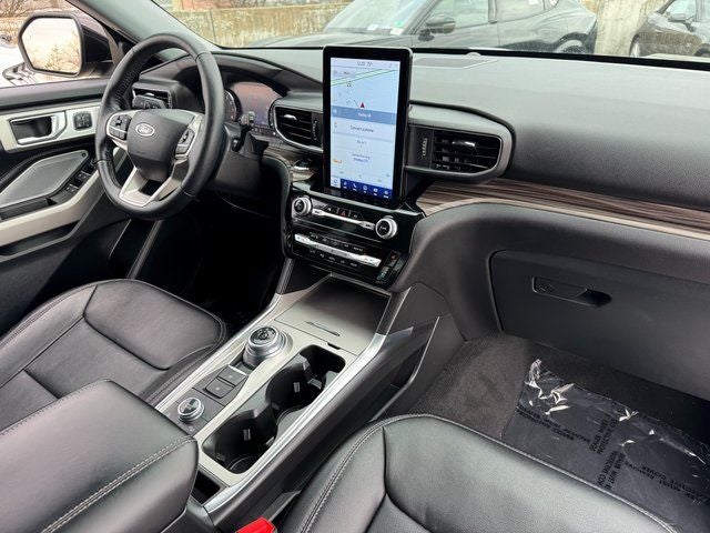 2022 Ford Explorer Limited Tech Pkg. | Pano Roof | Class IV Tow Pkg. | 4WD