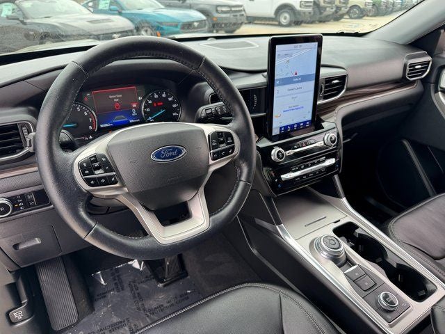 2022 Ford Explorer Limited Tech Pkg. | Pano Roof | Class IV Tow Pkg. | 4WD