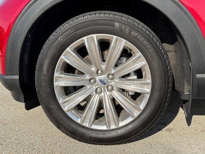 2023 Ford Explorer Limited | Pano Roof | Tow Pkg. | CarPlay | 4WD