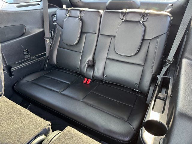 2023 Ford Explorer Limited | Pano Roof | Tow Pkg. | CarPlay | 4WD