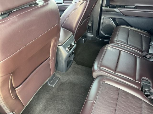 2025 Ford Explorer Platinum | Wireless CarPlay | Pano Roof | 4WD