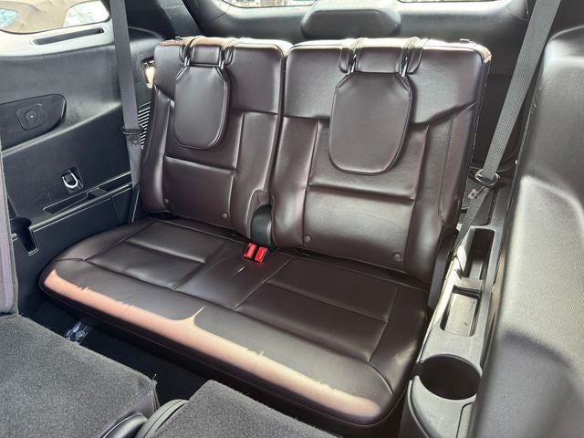 2025 Ford Explorer Platinum | Wireless CarPlay | Pano Roof | 4WD