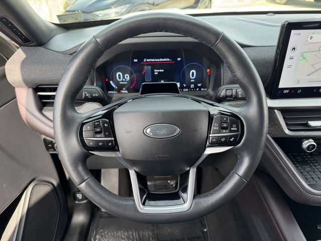 2025 Ford Explorer Platinum | Wireless CarPlay | Pano Roof | 4WD