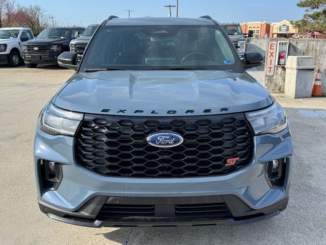 2025 Ford Explorer ST | Pano Roof | Wireless CarPlay | 4WD