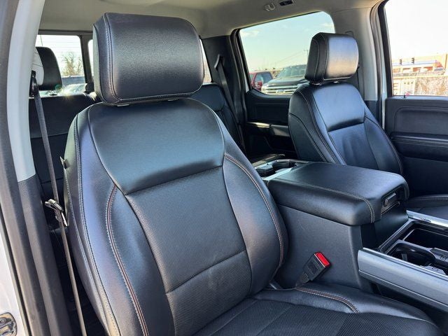 2024 Ford F-250SD Lariat Sport Appearance Pkg. | Wireless CarPlay | FX4