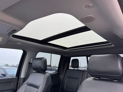 2023 Ford F-250SD Lariat | Ultimate Pkg | Moonroof | FX4