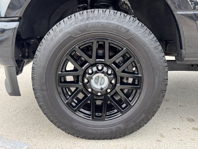 2021 Ford F-350SD Lariat | Moonroof | Ultimate Pkg | Black Pkg | FX4