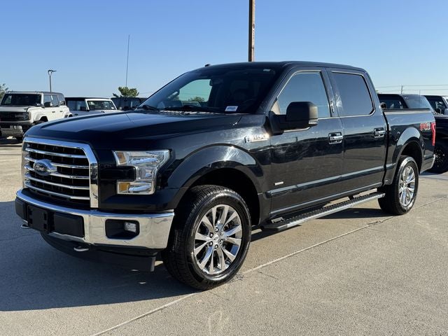 2017 Ford F-150 XLT | Leather | Pano Roof | Nav