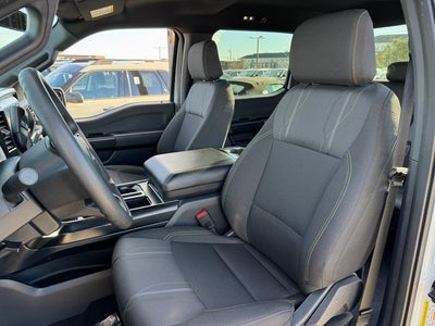 2025 Ford F-150 STX | Wireless CarPlay | Rear Camera | 4WD