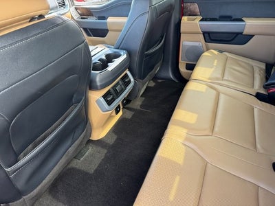 2023 Ford F-150 Lariat | Pano Roof | Wireless CarPlay | 5.0L V8 | 4x4