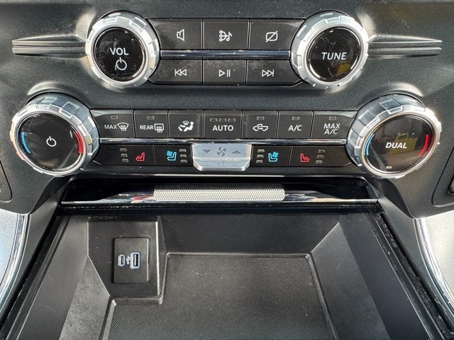 2023 Ford F-150 Lariat | Pano Roof | Wireless CarPlay | 5.0L V8 | 4x4