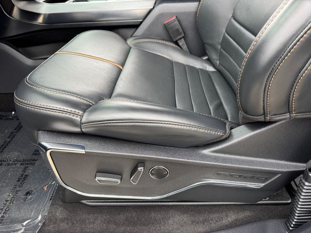 2023 Ford F-150 Platinum | Pano Roof | Max Tow Pkg. | FX4 Pkg.