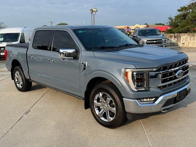 2023 Ford F-150 Lariat | Pano Roof | Power Running Boards | Power Tailgat
