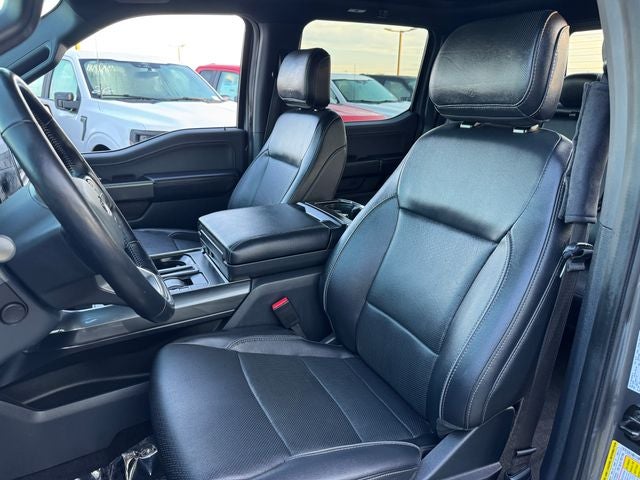 2022 Ford F-150 Lariat | Pano Roof | Black Pkg | Sport Pkg | 360 Camera