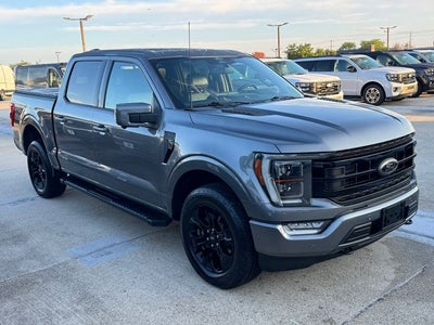 2022 Ford F-150 Lariat | Pano Roof | Black Pkg | Sport Pkg | 360 Camera