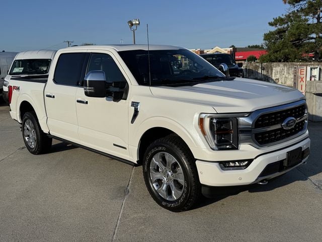 2022 Ford F-150 Platinum | Hybrid | Pano Sunroof | Tow Pkg