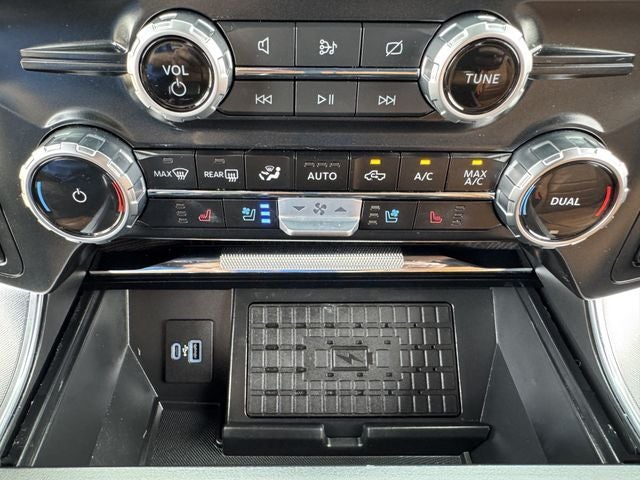 2023 Ford F-150 Platinum | PowerBoost | Pano Sunroof | Tow Pkg