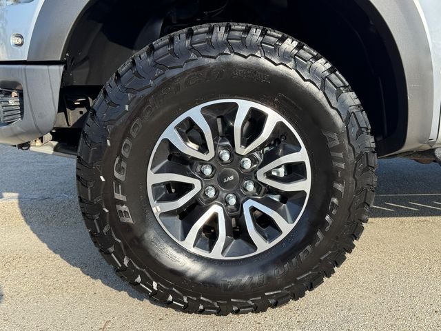 2013 Ford F-150 SVT Raptor | Luxury Pkg | Moonroof | HID Headlights