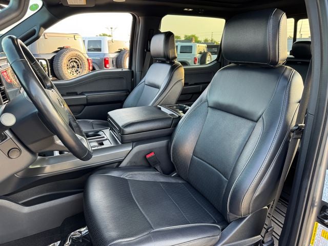 2024 Ford F-150 Lariat | Pano Sunroof | Hybrid | Black Appearance Pkg