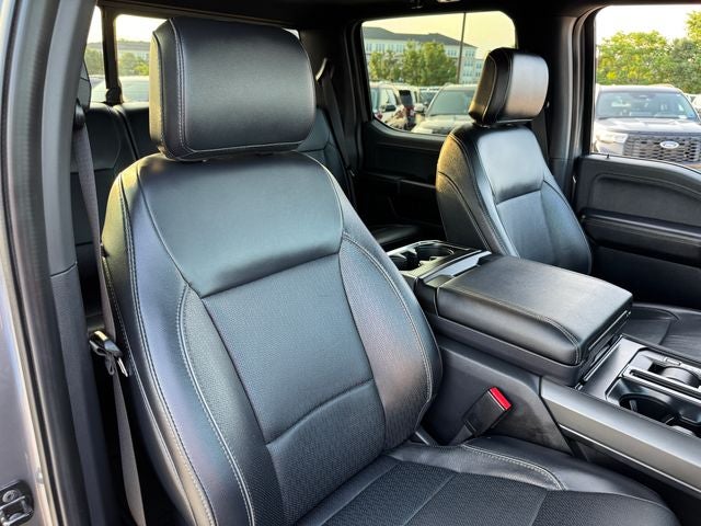2024 Ford F-150 Lariat | Pano Sunroof | Hybrid | Black Appearance Pkg
