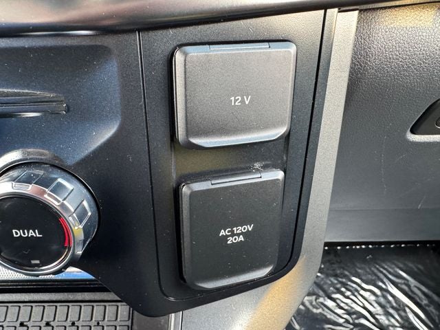 2024 Ford F-150 Lariat | Pano Sunroof | Hybrid | Black Appearance Pkg