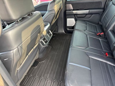2025 Ford F-150 Platinum | Pano Roof | Wireless CarPlay | FX4 Pkg.