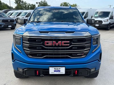 2022 GMC Sierra 1500 AT4 | Sunroof | Multipro Tailgate