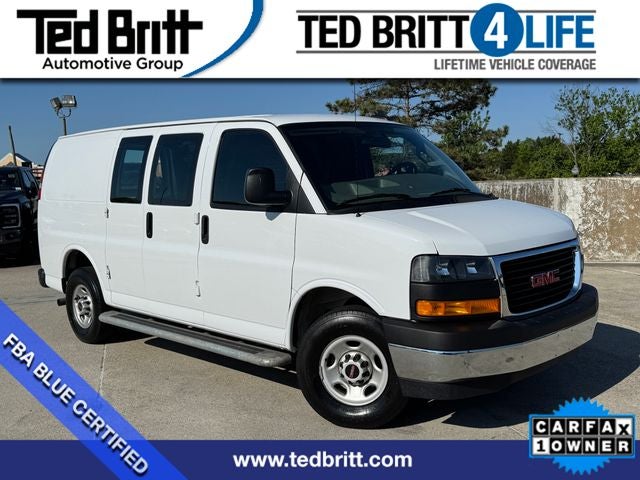 2024 GMC Savana 2500's photo