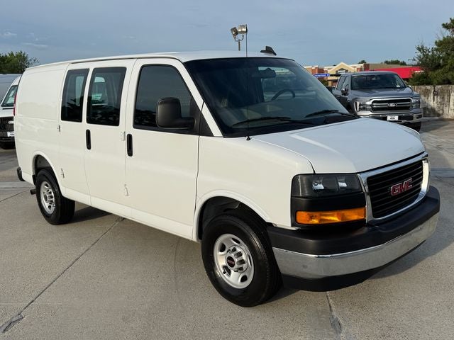2025 GMC Savana 2500 Work Van | Chrome Pkg. | Cruise Control