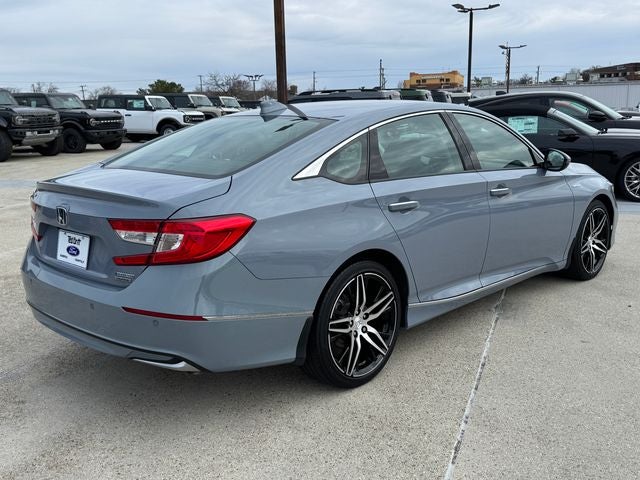 2022 Honda Accord Hybrid Touring | Heated/Cooled Seats | Moonroof | Adaptive Cruise