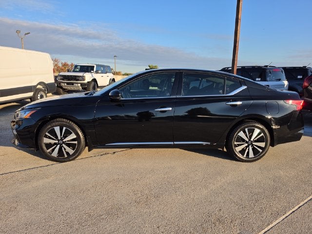 2020 Nissan Altima 2.5 SL | Moonroof | Remote Start | AWD