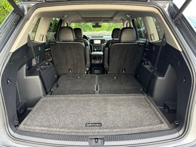 2022 Volkswagen Atlas 3.6L V6 SEL Premium R-Line | Pano Roof | Heated Seats | AWD