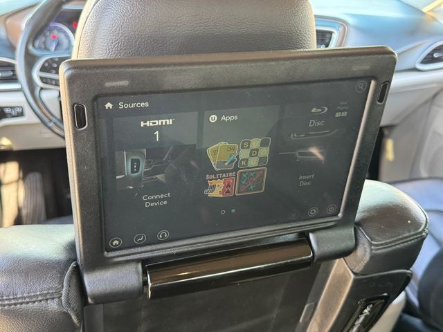 2017 Chrysler Pacifica Touring L Plus